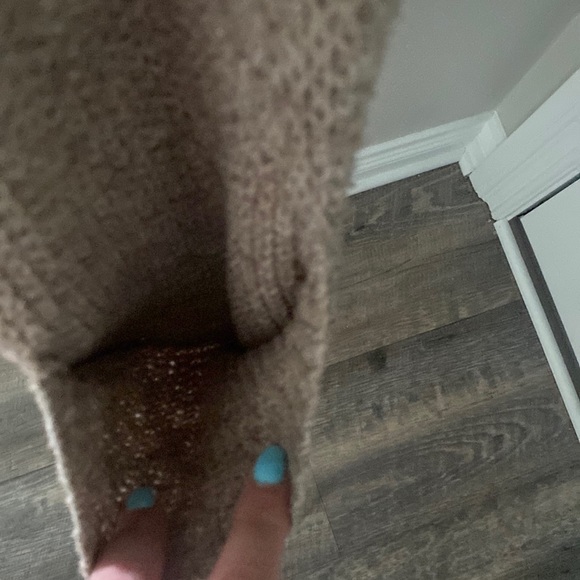 Cardigan - Picture 3 of 4